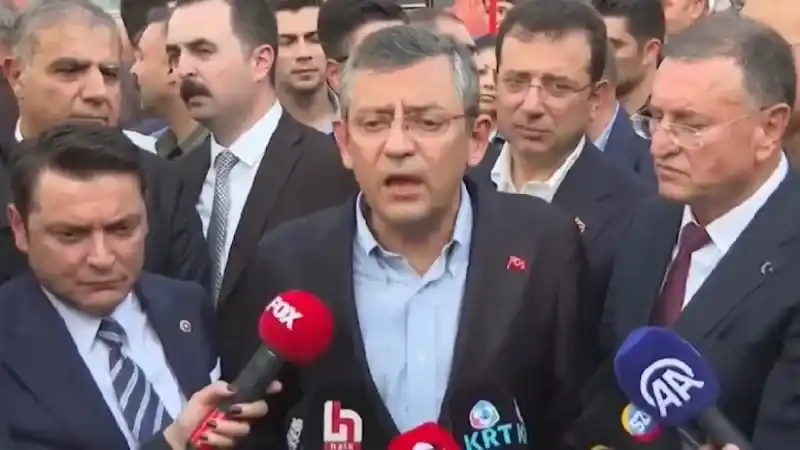 Özgür Özel: Erdoğan taşeron kullanıyor