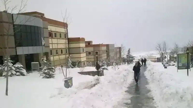 KOÜ’den online sınav açıklaması
