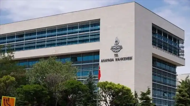 Anayasa Mahkemesi’nden internet yayını kararı