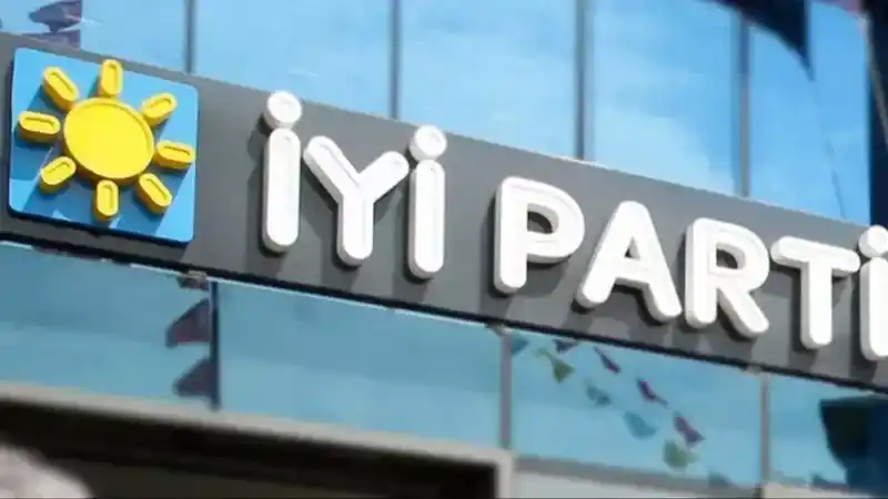 İYİ Parti'de bir istifa daha