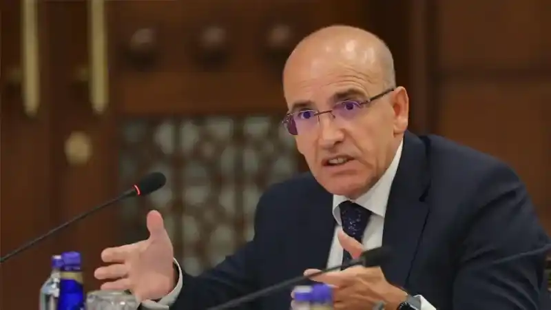 Bakan Şimşek Karaman’da "İş Dünyası Toplantısı"na katıldı