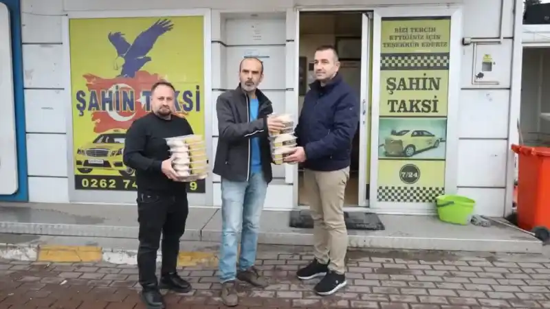 Taksicilere sıcak yemek