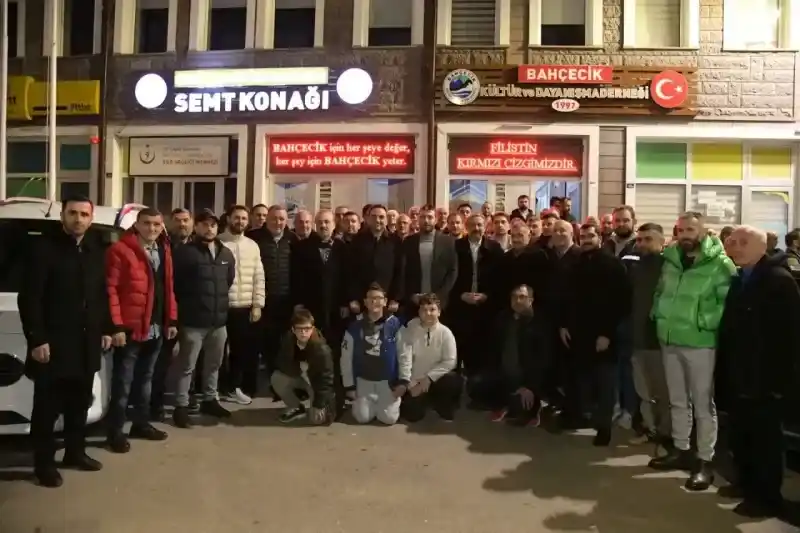 Özlü: Diğer belediyeler gibi sadece park yapmadık!