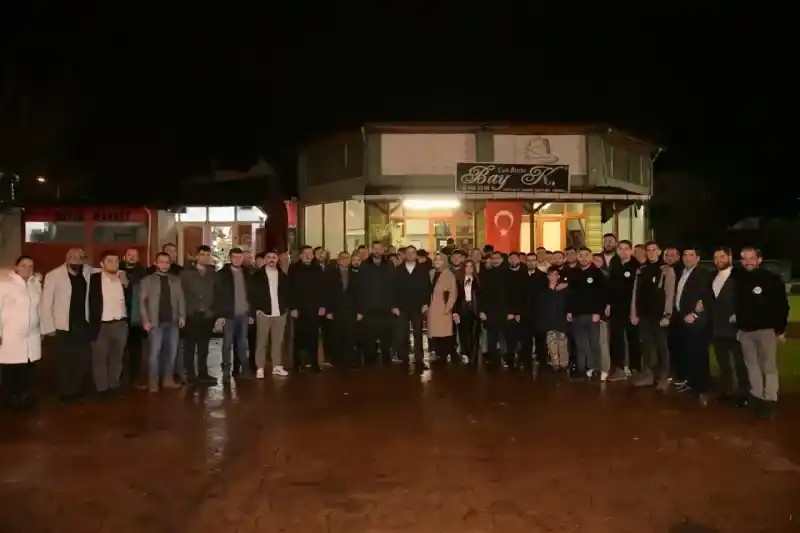 Gençlerden Özlü'ye yoğun ilgi!