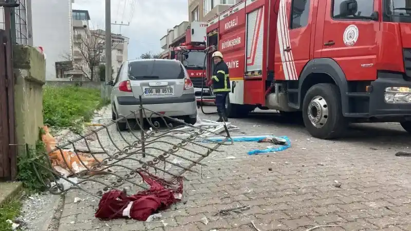Doğal gaz bomba gibi patladı