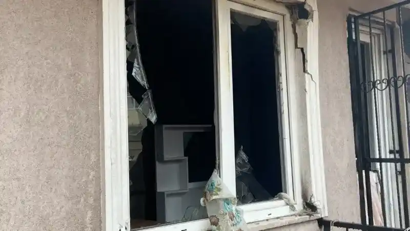 Doğal gaz bomba gibi patladı