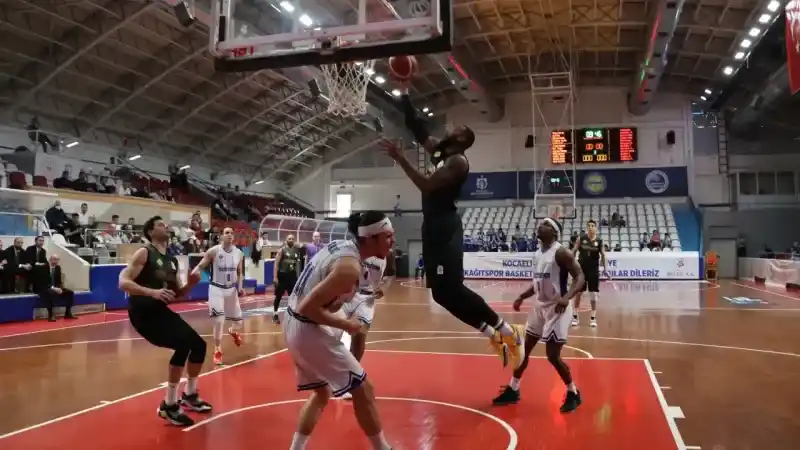 Kağıtspor evinde mağlup: 82 – 85