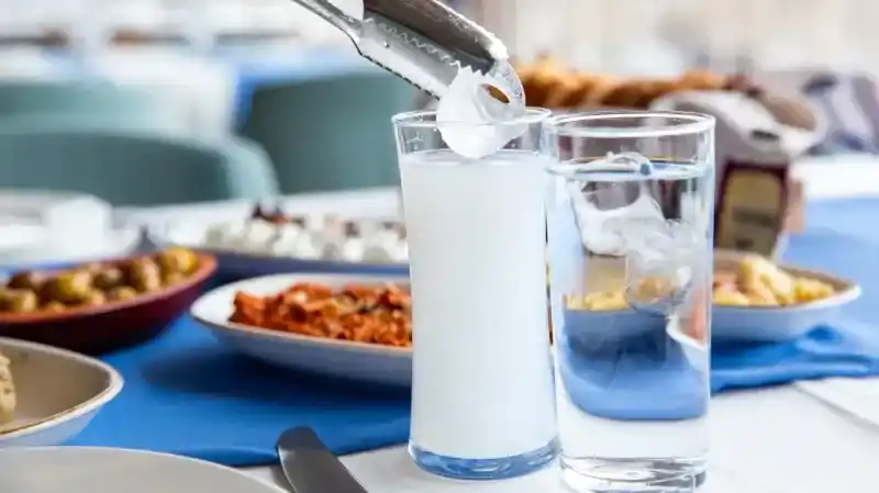Rakı fiyatlarına ‘maliyet’ zammı
