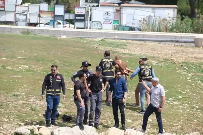 Eski eşi hakkında dedikodu yapan akrabasını katletti