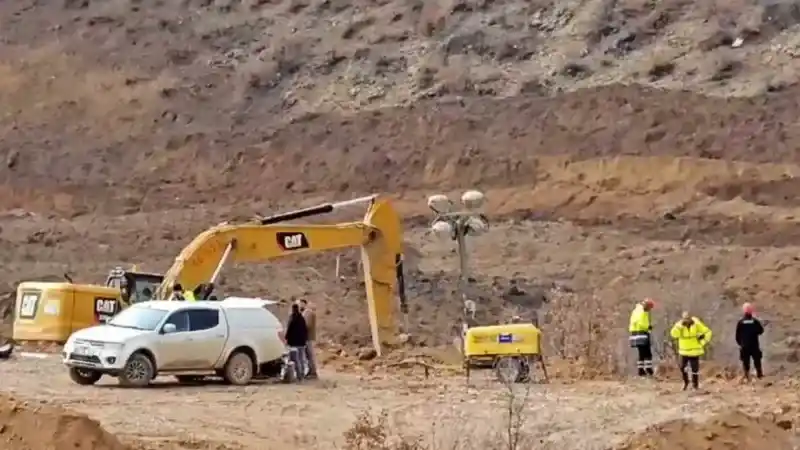 53 gün sonra 1 işçinin cenazesine ulaşıldı