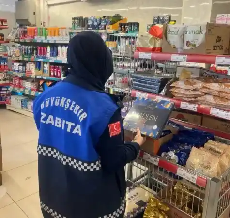 Bayram öncesi şeker ve çikolata satan işyerlerine denetim