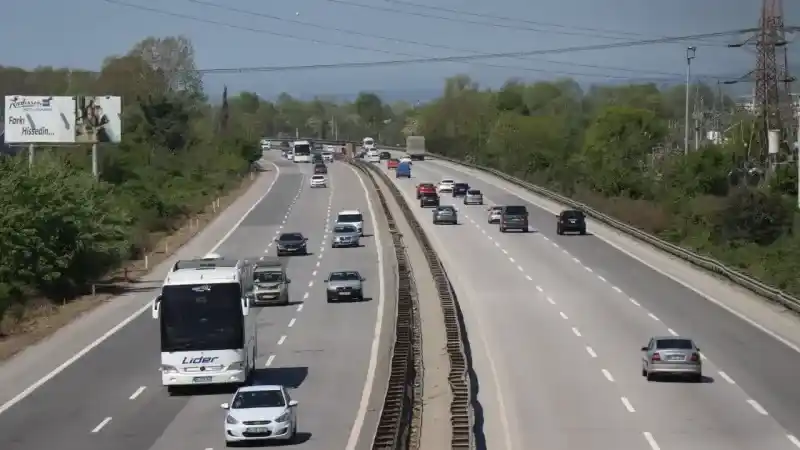 Tatilin son gününde trafik akıcı seyrediyor