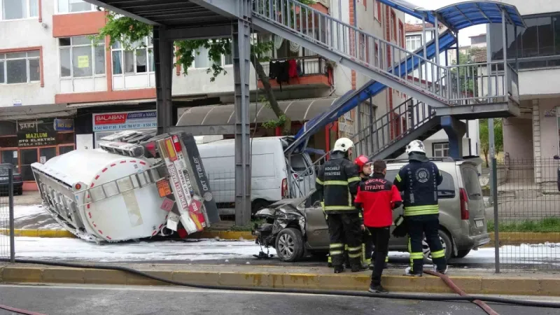 Benzin yüklü tanker kazasında yol trafiğe kapanmıştı: Valilikten açıklama