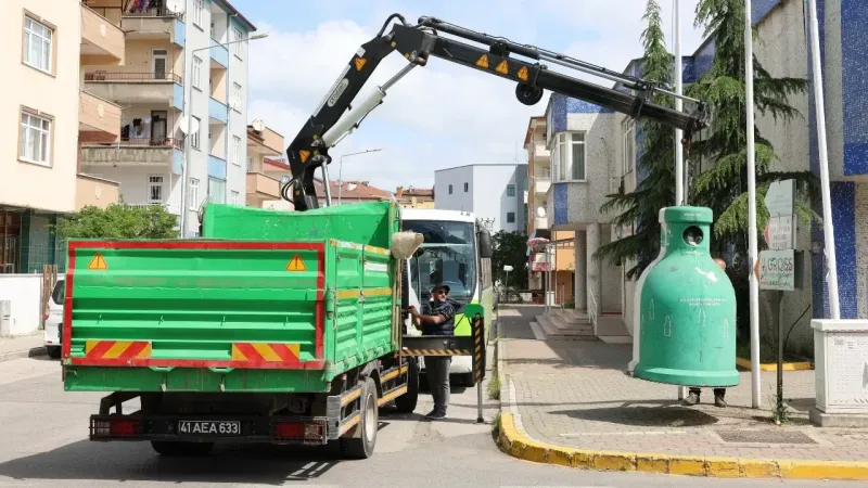 Atık camlar yeniden ekonomiye kazandırılıyor