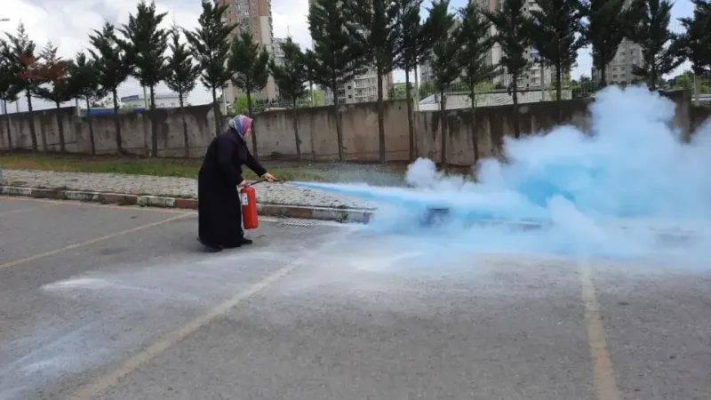 Site sakinlerine yangın eğitimi