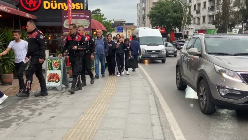 İki grubun kavgasında kan aktı