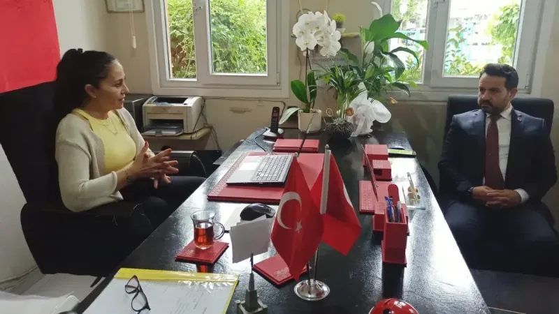CHP İzmit’ten yeni muhtarlarla ilk temas