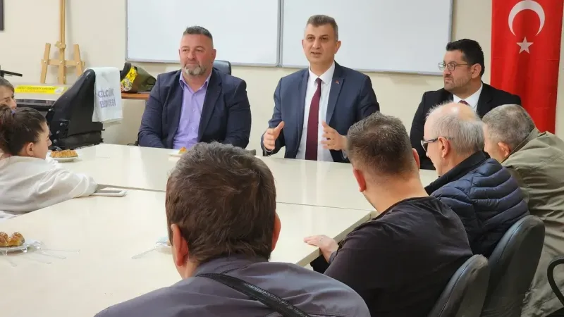 Sezer, engelli vatandaşlarla bir araya geldi