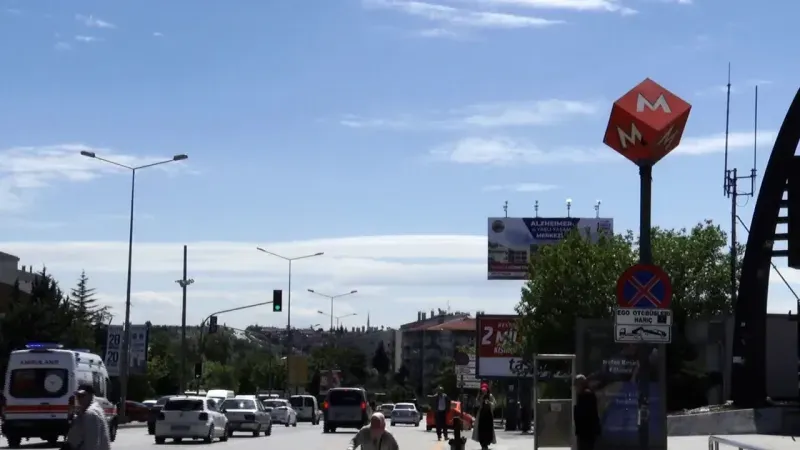Ankara'da metroda 1 Milyon TL'lik altın buldu! Bakın altınları ne yaptı!