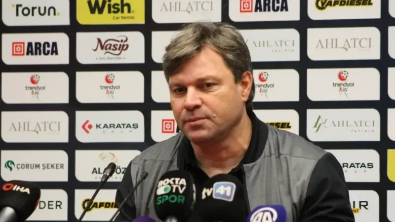 Ertuğrul Sağlam: "Süper Lig hedefine ulaşamamanın üzüntüsünü yaşıyorum”