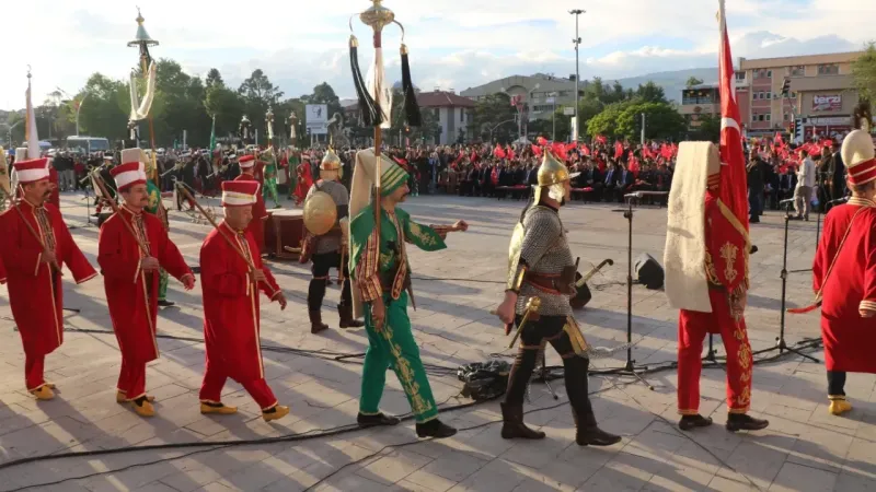 MSB Mehteran Birliği, Erzincan’da konser verdi