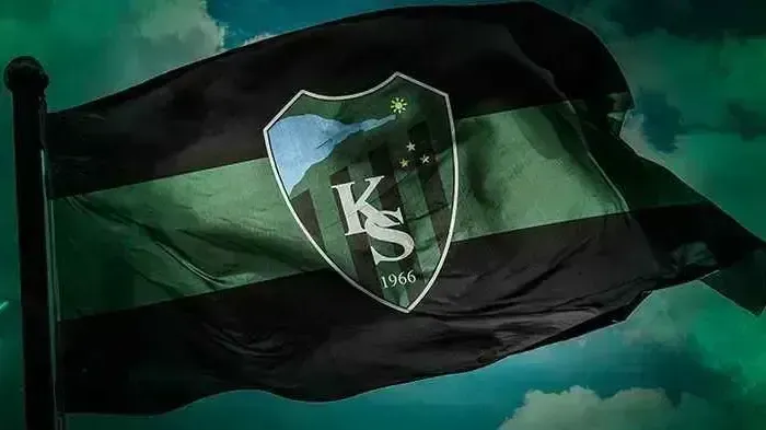 Kocaelisporlu iki futbolcu takıma veda etti