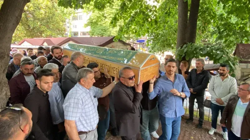 CHP'li eski il başkan adayı Çiftçi son yolculuğuna uğurlandı