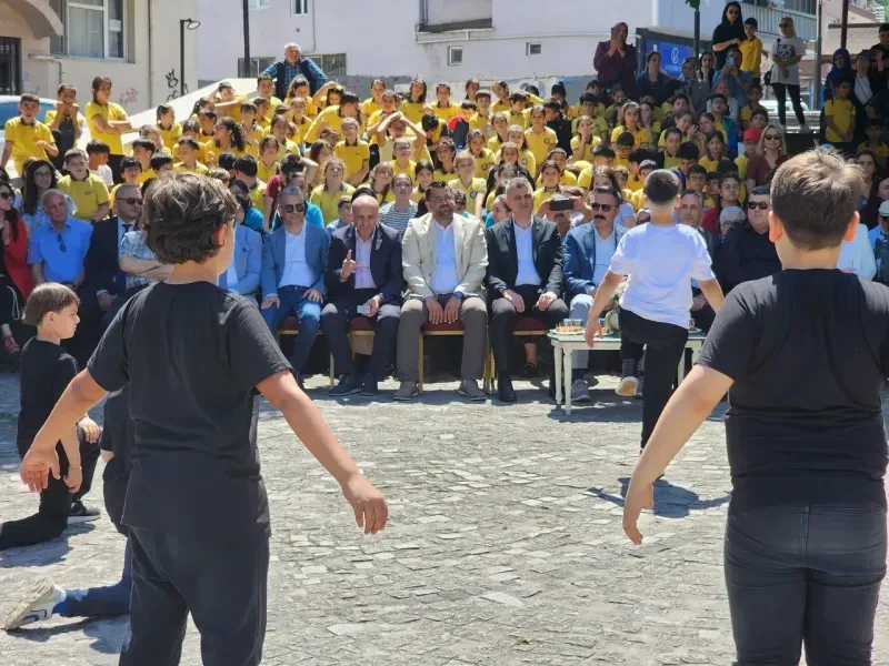 Gölcük'te Türkçe dilinin zenginliklerini gösteren proje!