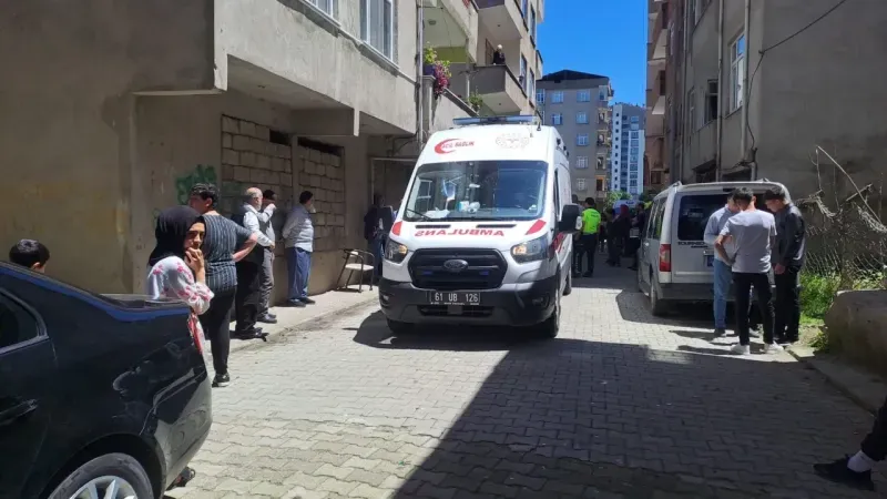 Trabzon’da 16 yaşındaki genç canına kıydı