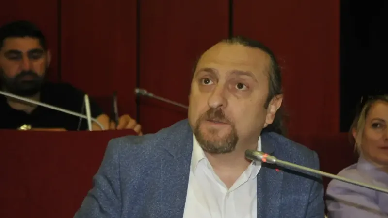 Chp'den AKP'ye zor soru: Siz hangi taraftasınız?