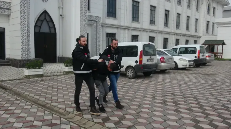 Kan donduran cinayetin sanığı hakim karşısına çıktı!