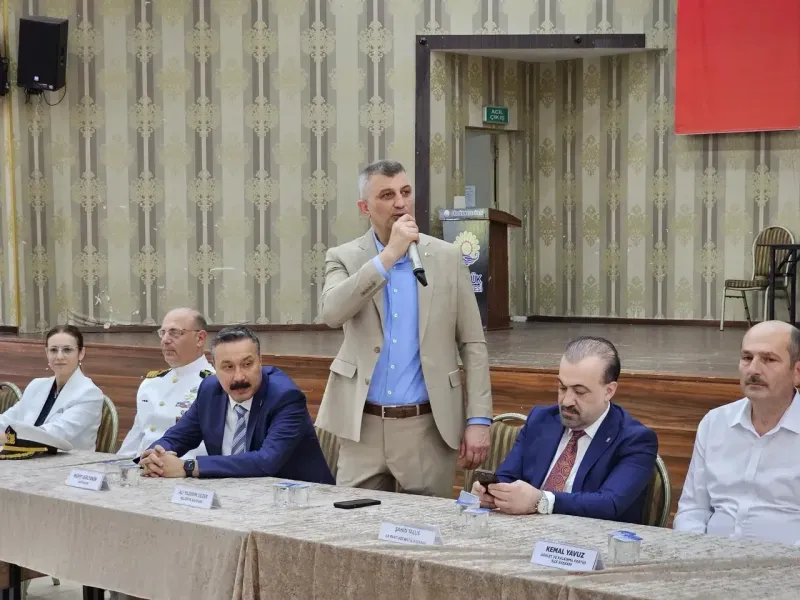 Gölcüklüler bayramlaştı