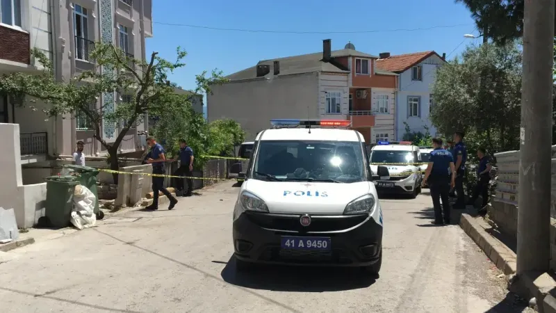 Çocukların gözü önünde eşini bıçaklayarak kurşunlayan koca tutuklandı
