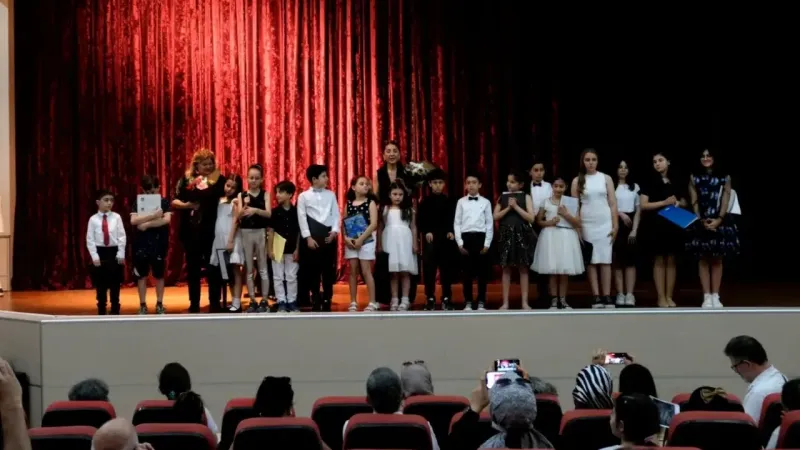 Sanat eğitimini başarı ile gözler önüne serdiler