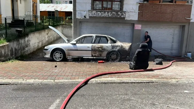 Bolu'da kaynak yapılan otomobil kül oldu