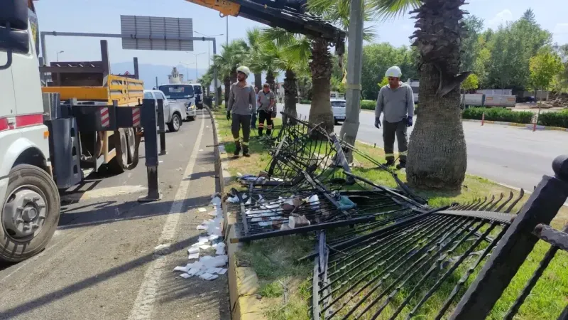 Denizli'de korkutan kaza: Çok sayıda yaralı var