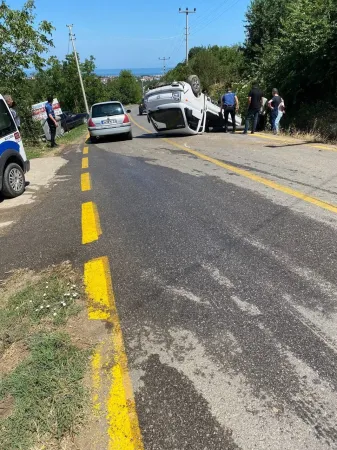 Komşuda feci kaza: KIamyonet takla attı: 1 yaralı