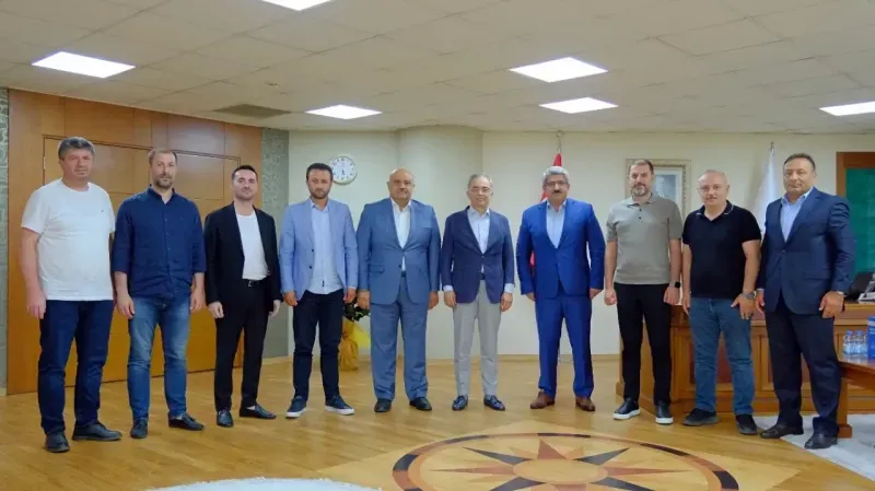 KOTO, Genel sekretere gitti