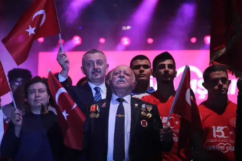Büyükakın'dan 15 temmuz mesajı!