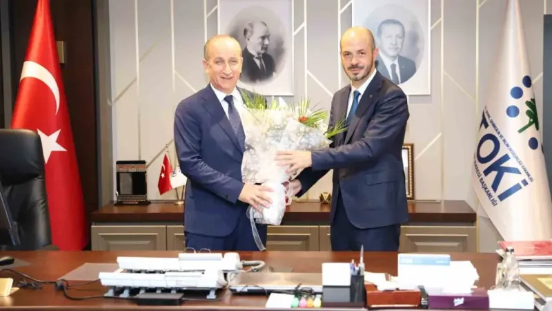 TOKİ’de devir teslim töreni gerçekleşti