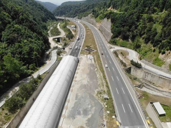 Bolu Dağı Tüneli İstanbul istikameti o güne kadar trafiğe kapanıyor