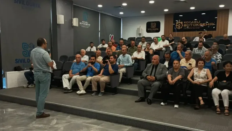 Aydınlar Ocağı ve Milli Kuruluşlar’dan tarih konferansı