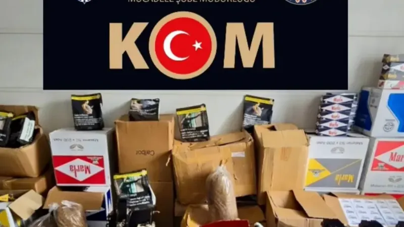 İzmit’te kaçak telefon operasyonu