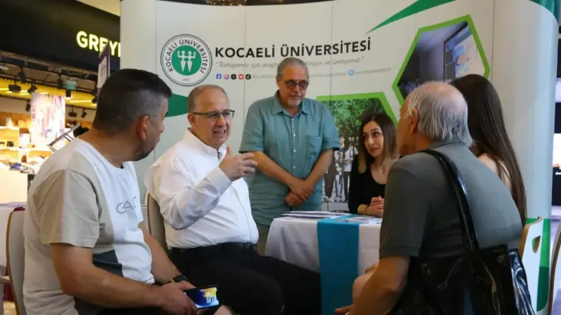 Rektör Cantürk, üniversite adaylarıyla buluştu