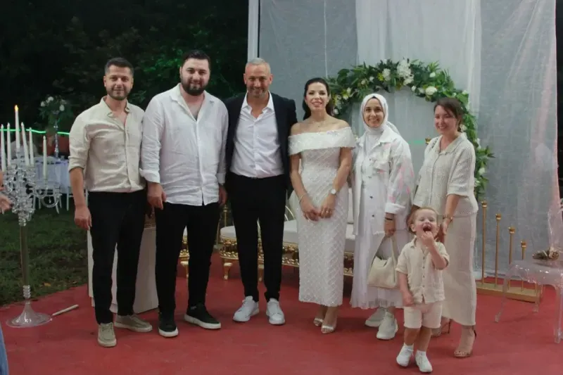 Gölcüklü Uzuner çiftinin oğulları sünnet oldu