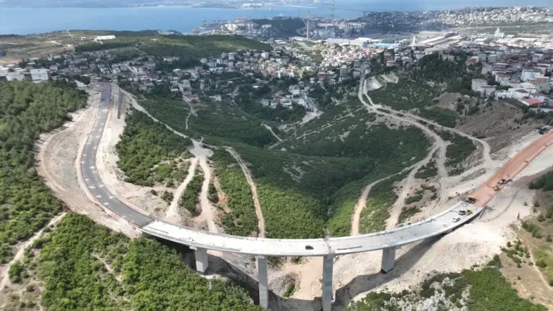 O ilçede vadi köprü ile geçilecek