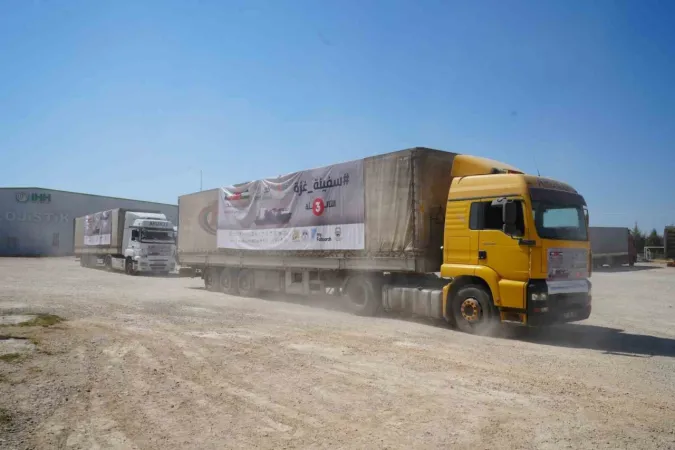 80 Tır yardım malzemesi Mersin’den deniz yolu üzerinden Gazze’ye ulaştırılacak