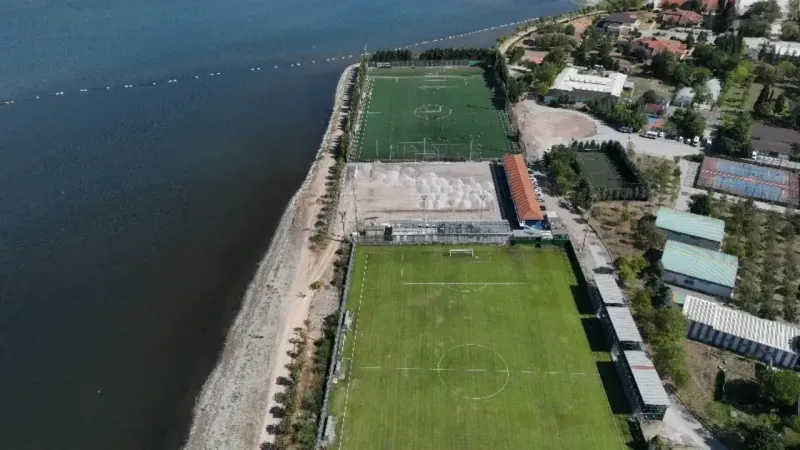 İzmit’e yeni saha yapılıyor