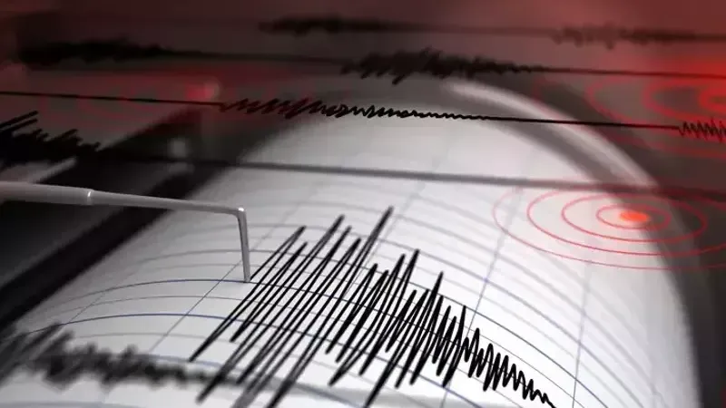 Japon uzman, İstanbul'da neden büyük deprem beklendiğini anlattı
