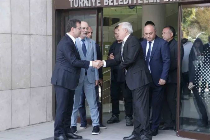 Ekrem İmamoğlu’ndan ‘5 yıl siyasi yasak’ iddiasına açıklama geldi
